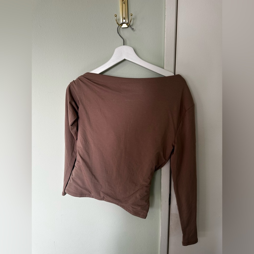Abercrombie & Fitch Brown/Tan Long Sleeve Top. Never worn
